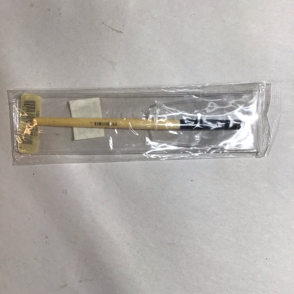Bobbi Brown Eye Definer Brush NEW